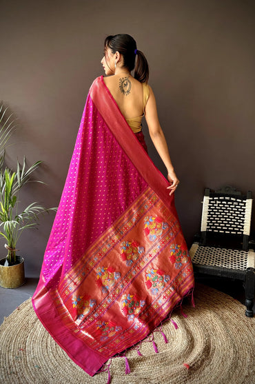 Pure Paithani Saree with Copper Zari & Designer Pallu – Soft Weave (Pink)