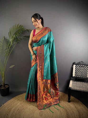 Pure Paithani Saree with Peacock & Deer Pallu – Traditional Maharashtrian Weave (Peacock Green)