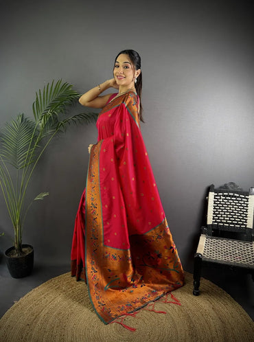 Pure Paithani Saree with Peacock & Deer Pallu – Traditional Maharashtrian Weave (Red)