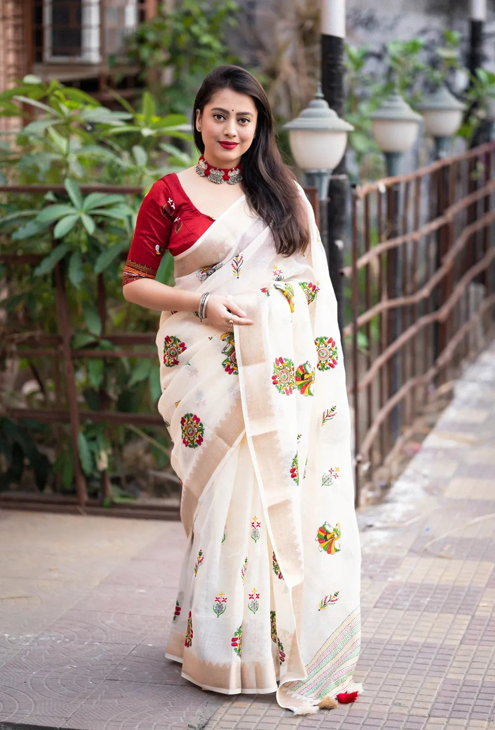 Premium Ivory Linen Saree with Raasleela Embroidery & Gold Zari Temple Border